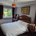 Brookvale 4* Wellingtonbridge