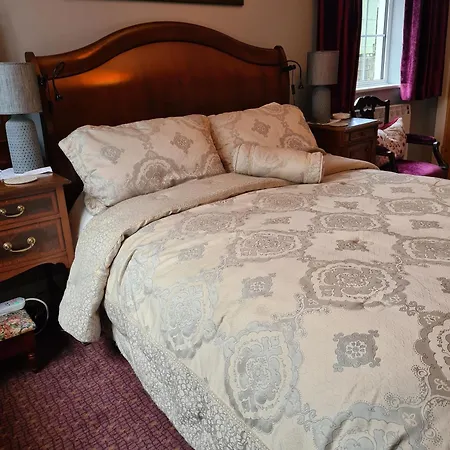 Brookvale Wellingtonbridge