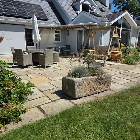 Brookvale Nocleg ze śniadaniem 4*