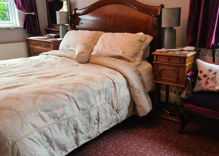 Brookvale 4* Wellingtonbridge